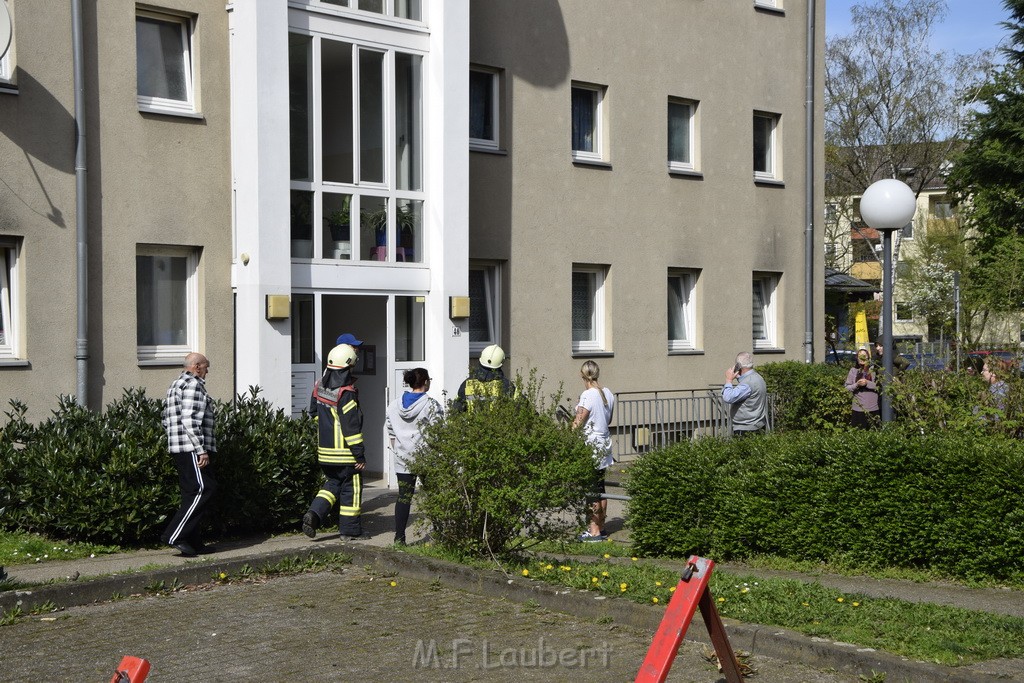 Feuer 1 Koeln Vingst Ansbacherstr P02.JPG - Miklos Laubert